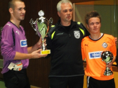 Gewinner des A-Junioren die U18 VfR Aalen und JL. F.Metsch